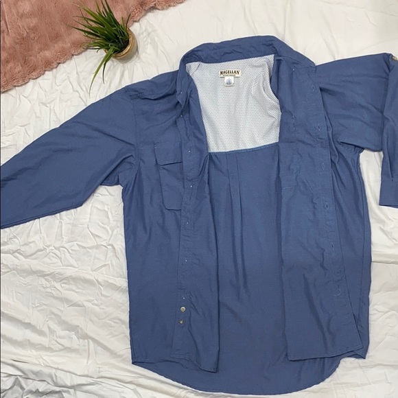 Magellan Sportswear Men XL Blue Button Down shirt - Picture 7 of 7